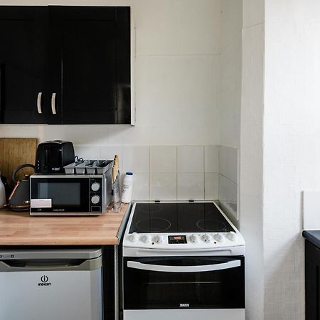 Cosy 1 Bedroom Home In Fitzrovia Londra Exterior foto