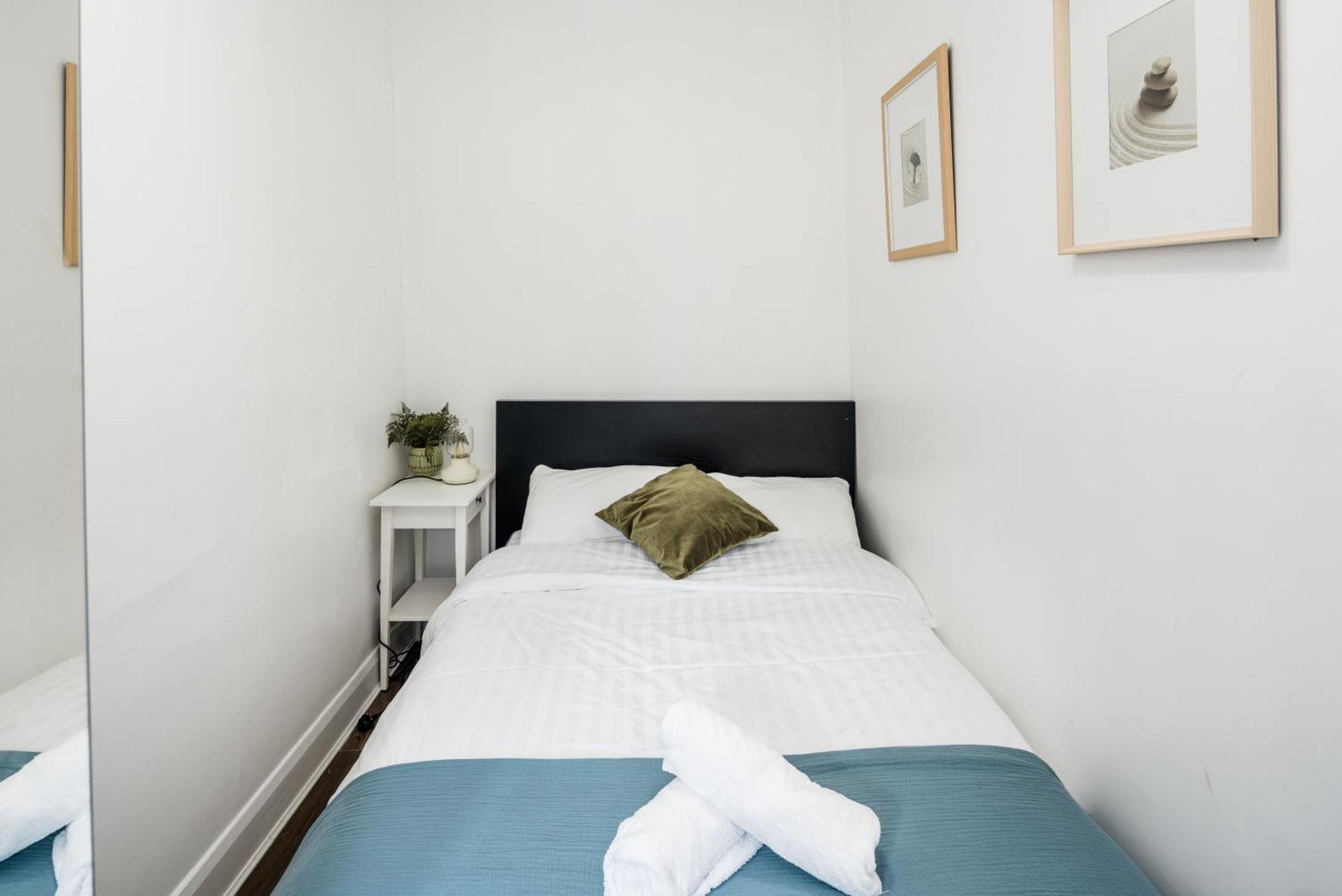 Cosy 1 Bedroom Home In Fitzrovia Londra Exterior foto
